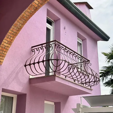 Apartment Lavender Near Venice Airport *